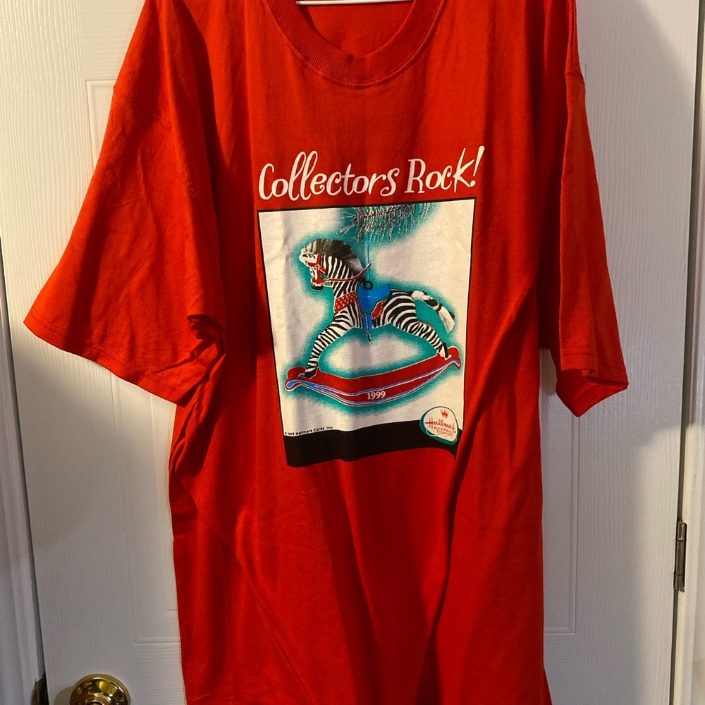 Hallmark Keepsake Ornaments T Shirt 1999 Collectors Rock Red Adult Size XL